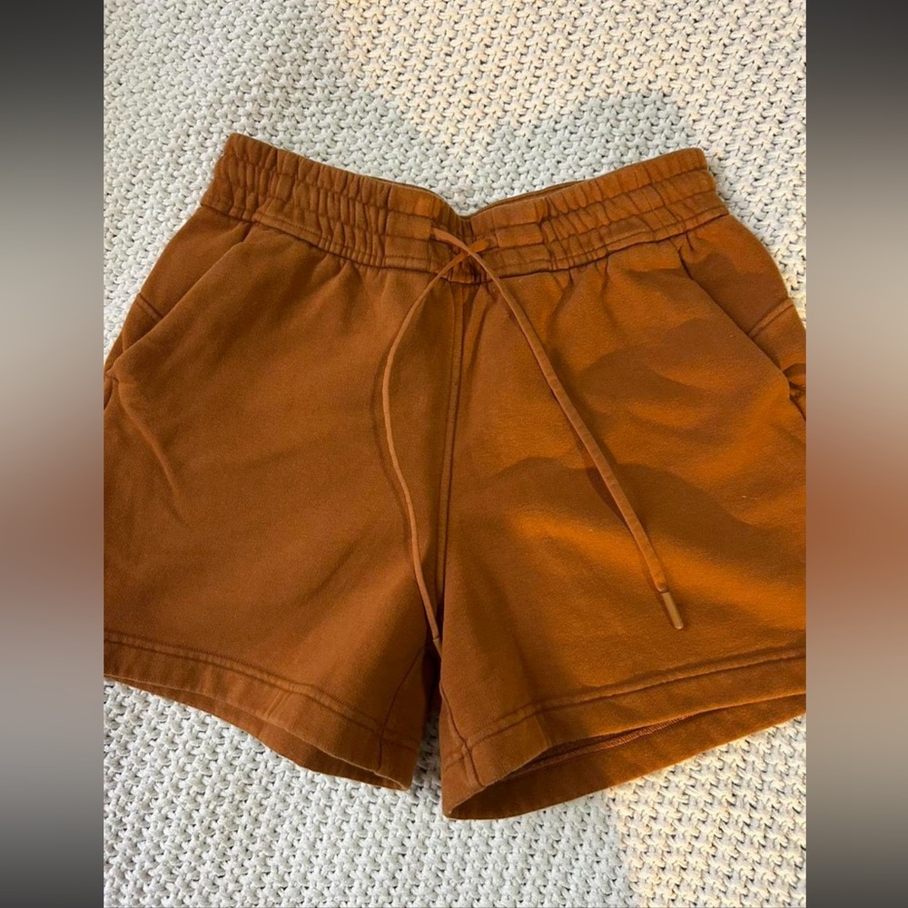 Lululemon Women's sweat shorts with Drawstring / lulu shorts
